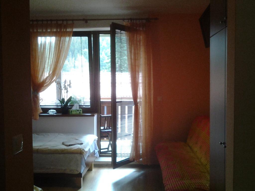 Fatrapark 1 U Sovicky Studio, Kuchynka, Kupelna,S Balkonom Gratis Parkovanie V Podzemnej Garazi Ружомберок Экстерьер фото